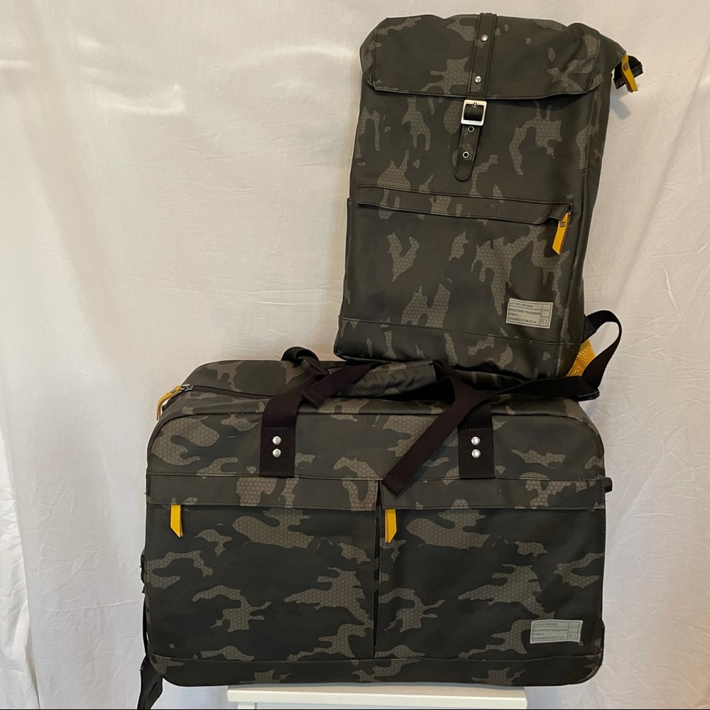 Hex Carry on + laptop bagpack